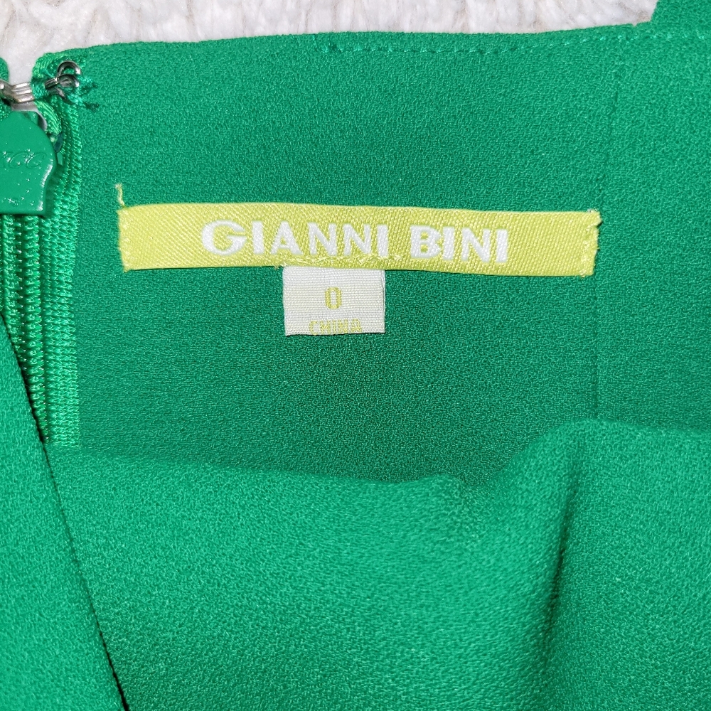 Giani Bini Emerald Green Romper - Picture 5 of 9